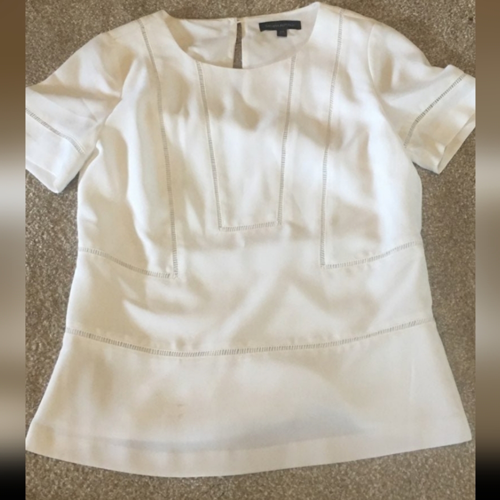 White Banana Repulic Short Sleeve Top